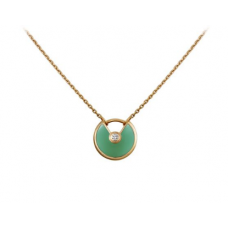Naszyjnik z diamentami Chrysoprase Amulette de Cartier w żółtym złocie, białym złocie i różowym złocie