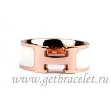 Pierścionek Hermes Enamel Clic H z 18-karatowego różowego złota z białym