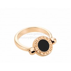 Pierścionek BVLGARI Flip z różowego złota z masą perłową i onyksem