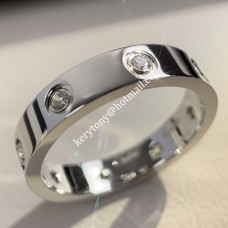 Pierścionek Cartier Love z 18-karatowego białego złota z 8 diamentami
