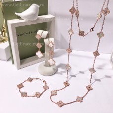  Van Cleef Arpels Alhambra z diamentami, zestaw z masy perłowej