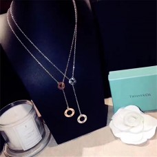 Naszyjnik Tiffany Atlas Lariat Circle z wisiorkiem dla kobiet