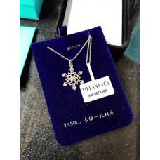 Naszyjnik z zawieszką Tiffany Snowflake ze srebra próby 925 dla kobiet