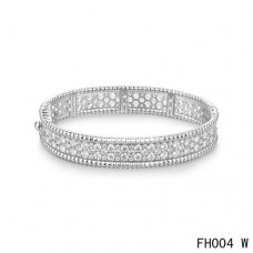 Bransoletka Van Cleef Arpels Perlee z diamentami, białe złoto, model średni