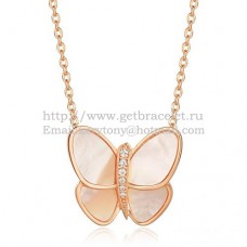 Naszyjnik Van Cleef Arpels Flying Butterfly z różowego złota z białą masą perłową i diamentami Naszyjnik Van Cleef Arpels Flying Butterfly z różowego złota z białą masą perłową i diamentami