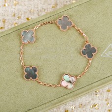 Bransoletka Van Cleef Arpels Magic Alhambra 5 motywów Szara masa perłowa Różowe złoto