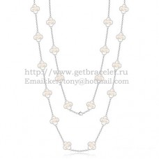 Naszyjnik Van Cleef Arpels Alhambra z białego złota, 20 motywów z białą masą perłową