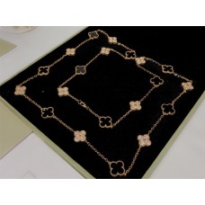 Van Cleef Arpels Alhambra długi naszyjnik 20 motywów czarny agat z diamentem