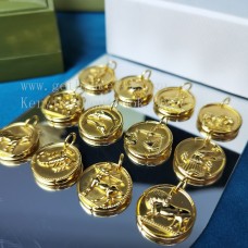 Medal Zodiaku Van Cleefa Arpelsa z żółtego złota, mosiądz Medal Zodiaku Van Cleefa Arpelsa z żółtego złota, mosiądz