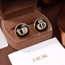Kolczyki Dior Antique Brass z logo CD w kształcie cyfr, z czarnej emalii StreetChic
