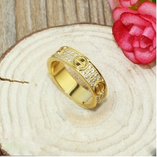 Pierścionek Cartier Love z 18-karatowego żółtego złota z diamentami