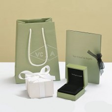  Pudełko na pierścionki i kolczyki Van Cleef Arpels